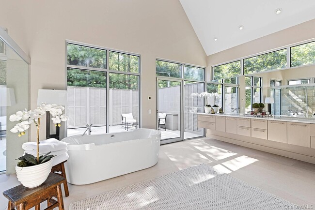 Building Photo - 7 Rolling Wood Ln