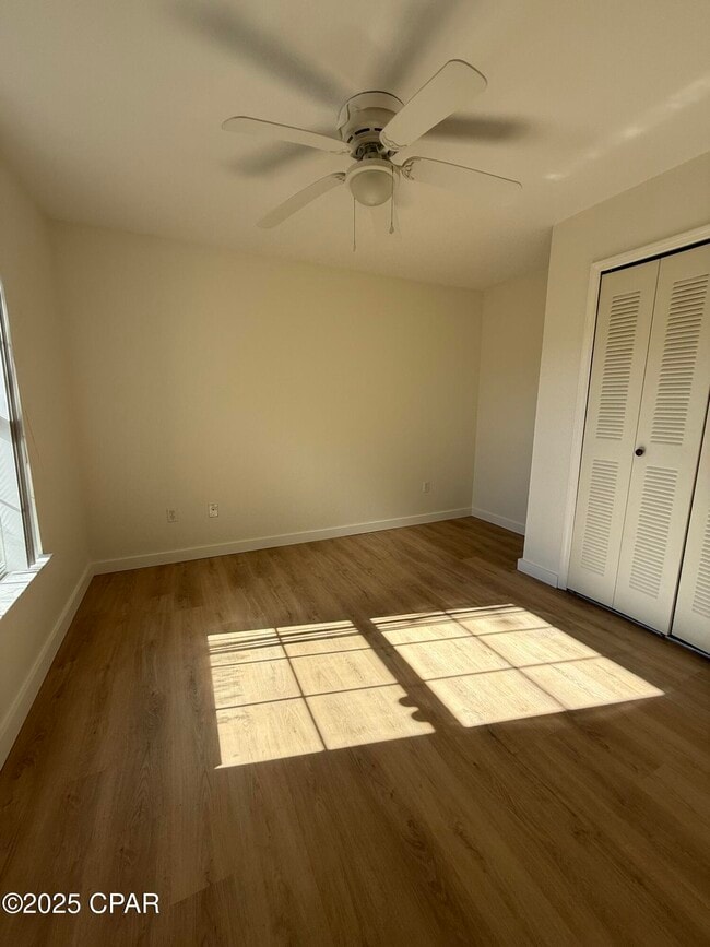 Building Photo - 1001 Lighthouse Rd