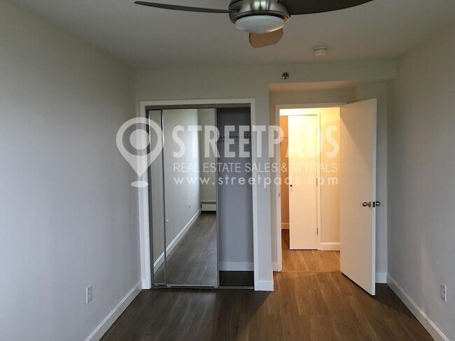 Building Photo - 2 bedroom in Cambridge MA 02138
