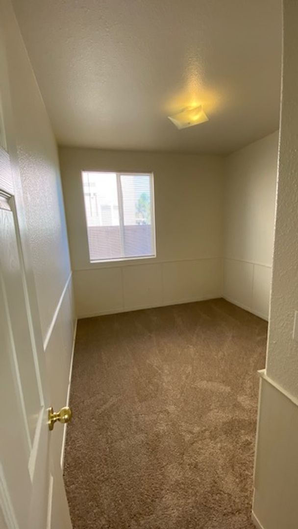 Building Photo - Rio Vista Single Story Home Available for Rent