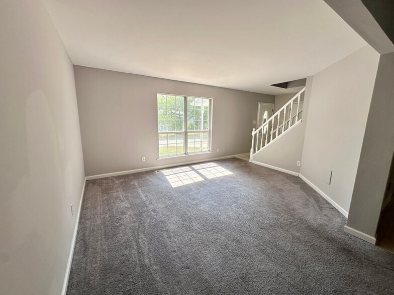 Building Photo - 78 Cedarbrook Ln