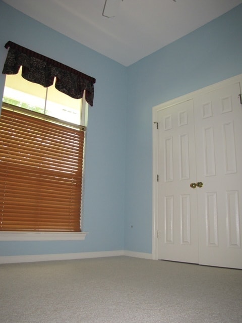 Building Photo - WHITE OAK ESTATES-SOUTHEAST BATON ROUGE!