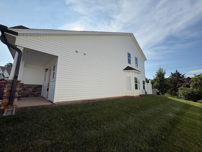 Building Photo - 4915 Cannon Crossing Wy