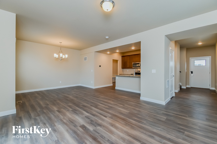 Building Photo - 11148 Murrelet Dr