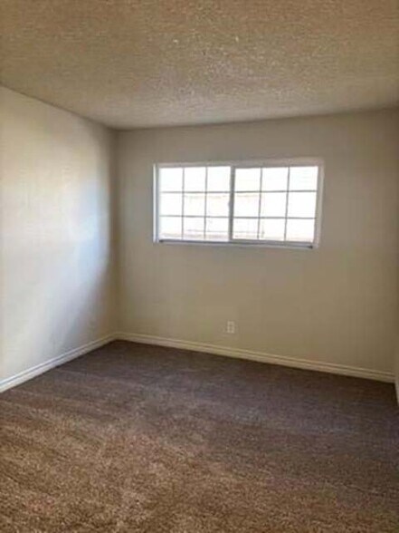 Building Photo - 1532 Cobb Ln