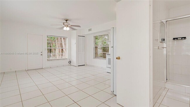 Building Photo - 1036 NW 75th St