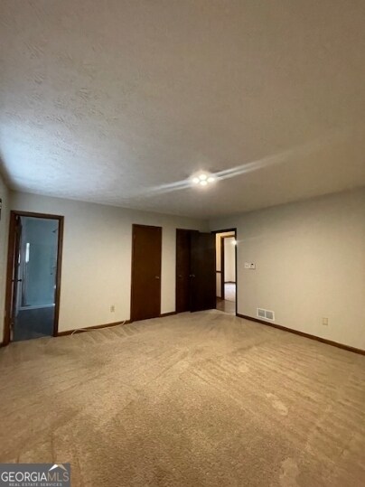 Building Photo - 7760 Glen Devon Rd