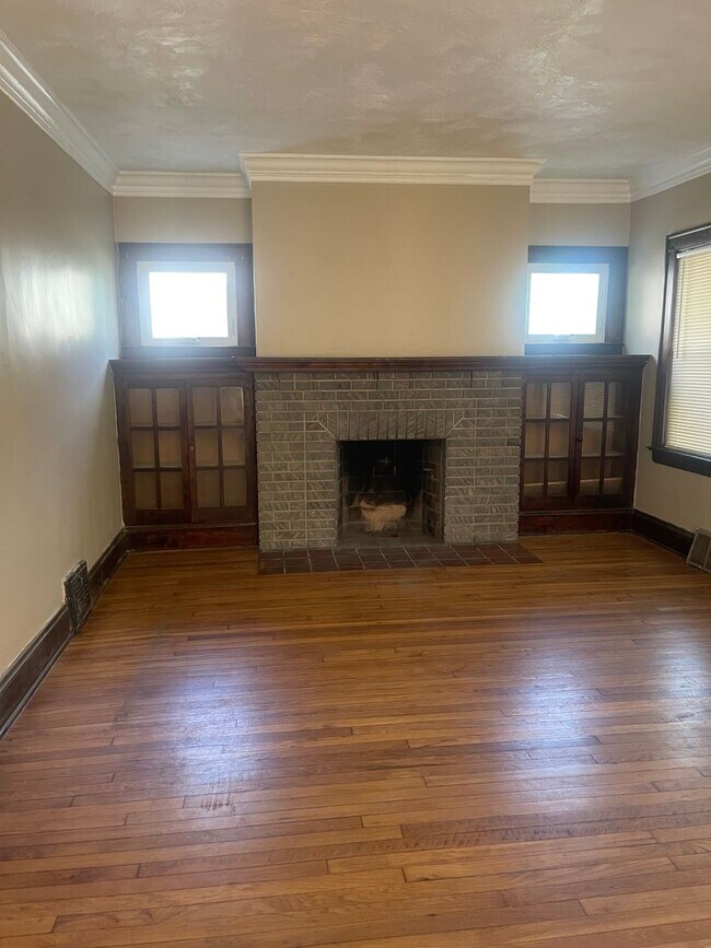 Building Photo - 4397 Ardmore Rd