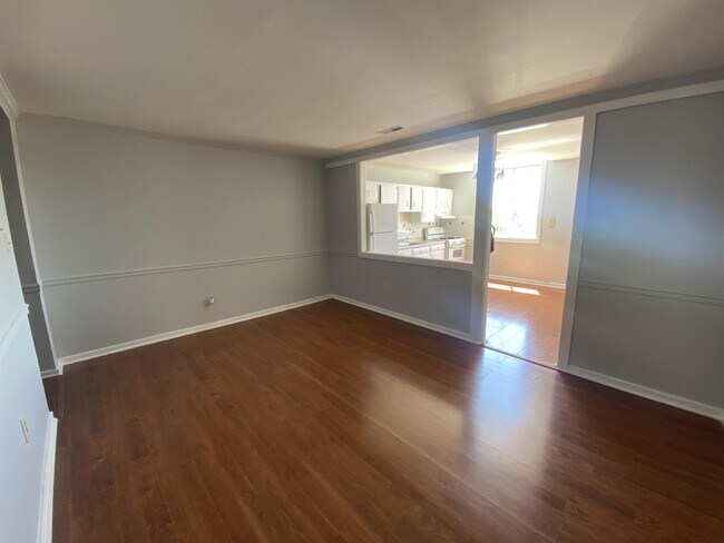 Building Photo - 4406 Camden Ave