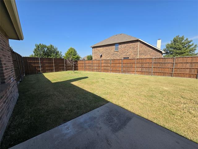 Building Photo - 5750 Crestwood Dr