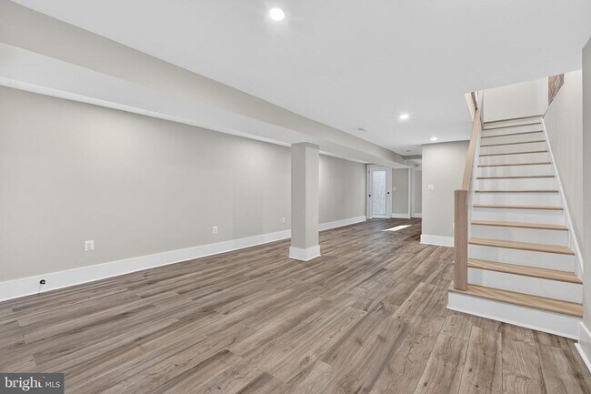 Building Photo - 32 Adams St NW