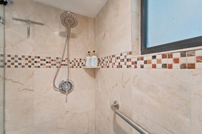 Building Photo - 200 Ocean Trail Way