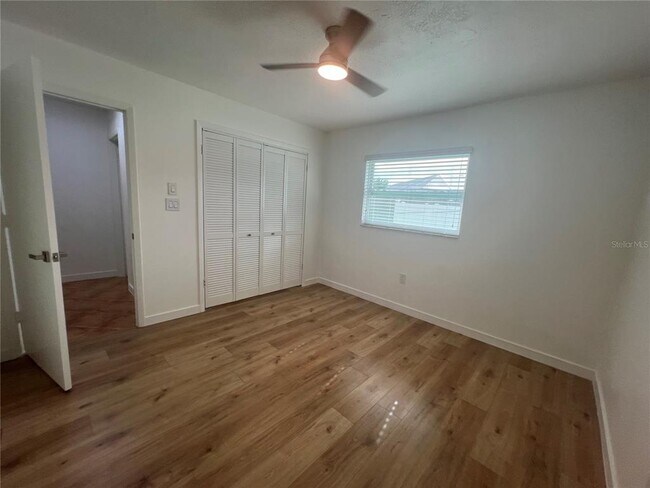 Building Photo - 21371 Knollwood Ave