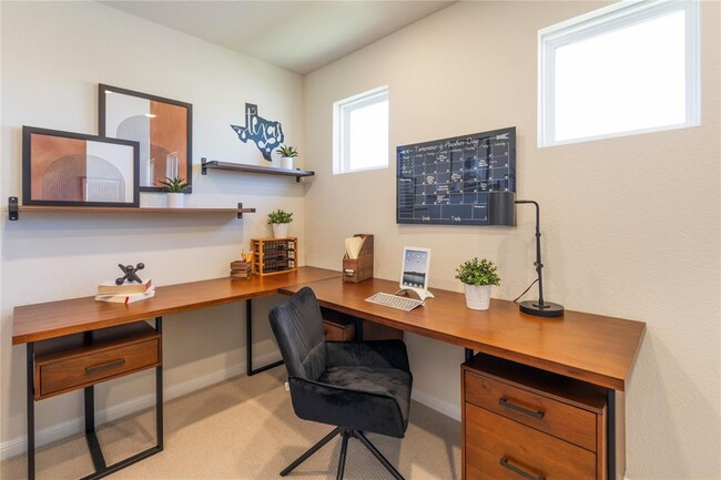 Building Photo - 2428 Ekvall Dr