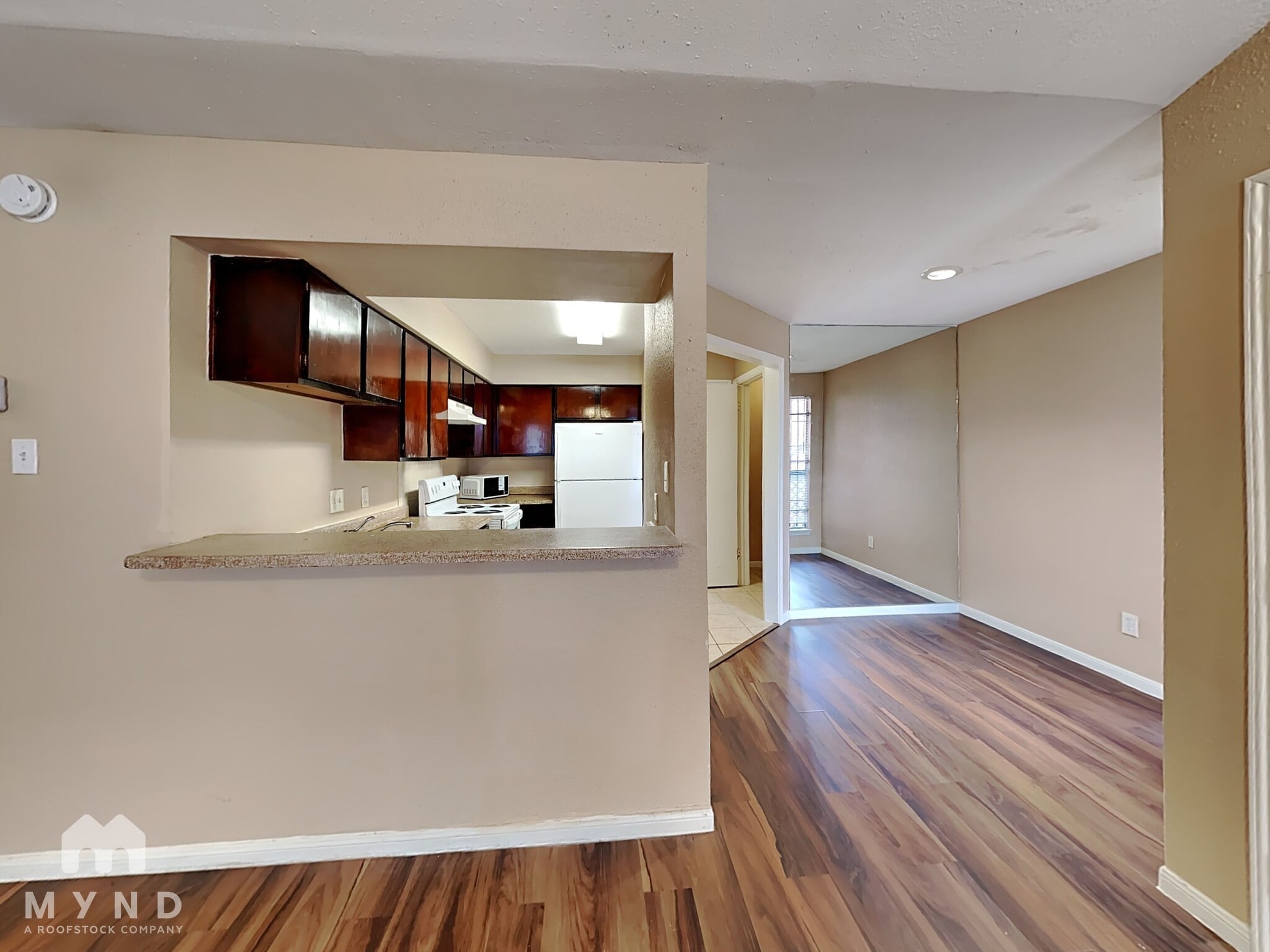 Building Photo - 12500 Sandpiper Dr