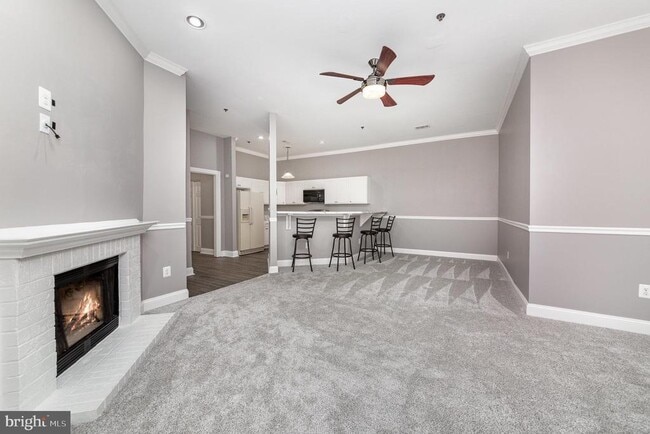 Building Photo - 600 Squire Ln
