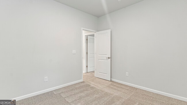 Building Photo - 2600 Mls Cmn Dr