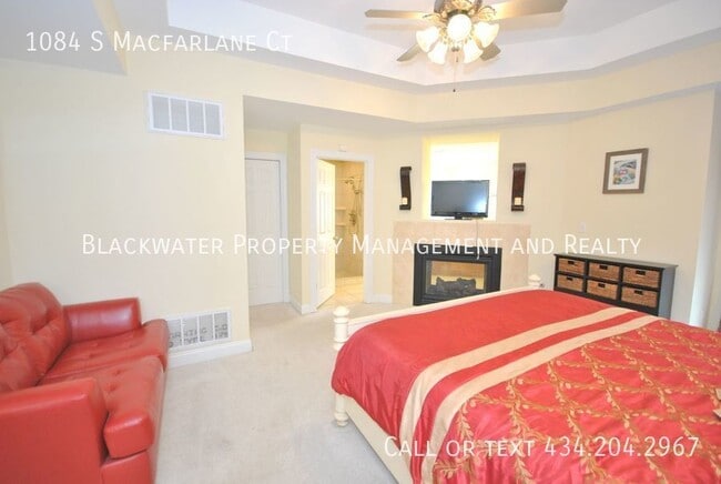 Building Photo - Beautiful Home in Lake Vista