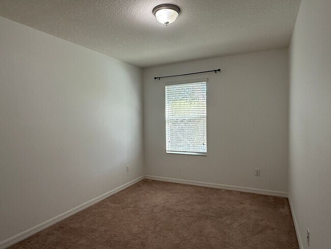Building Photo - 3/2 Townhome in Winter Springs