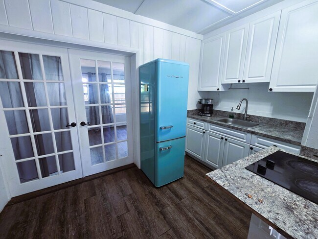 Building Photo - 1115 S M St