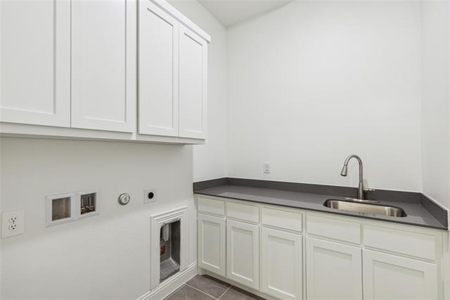 Building Photo - 2717 Deansbrook Dr