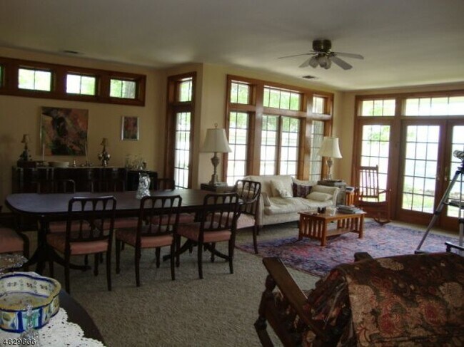 Building Photo - 155 Alpine Trail