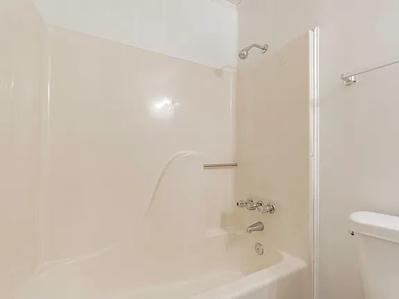 Building Photo - 708 Fair St