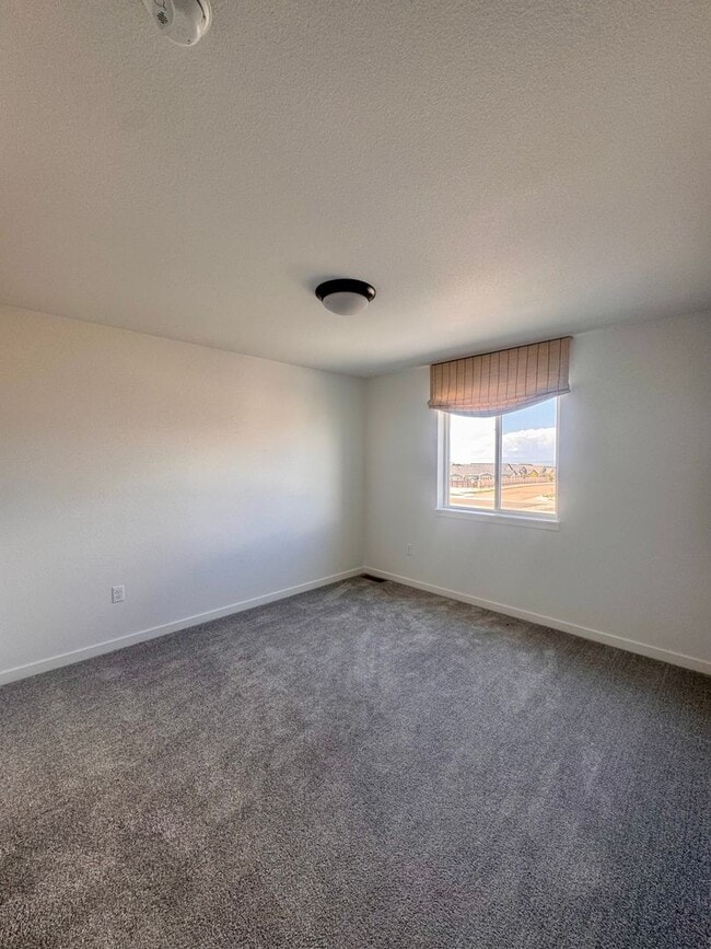 Building Photo - 8275 Nat Love Dr