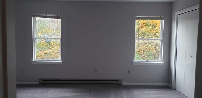 Building Photo - 128E.LAMBSTR