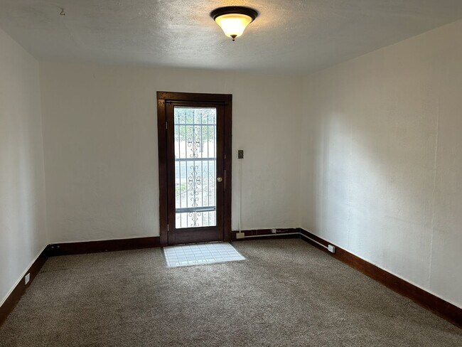 Building Photo - Charming Home with Yard Near Old Town Fort Collins