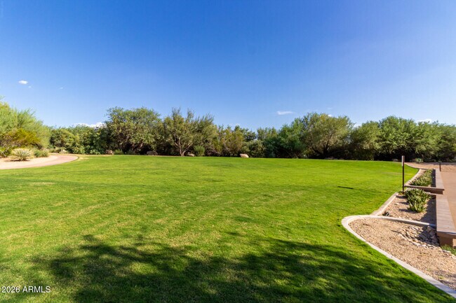 Building Photo - 10260 E White Feather Ln
