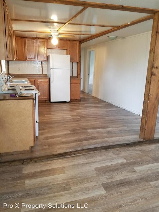 Primary Photo - 401 N Olive St