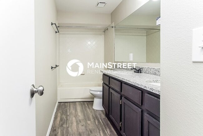 Building Photo - 4 Bedroom Pet-Friendly Home in Colorado Springs, CO with Main Street Renewal
