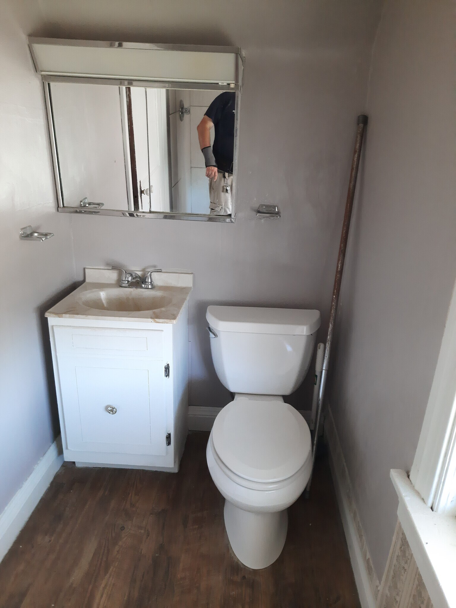 Master Bathroom - 2120 Allston Ave