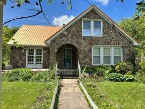 Building Photo - 3922 Churchville Ave