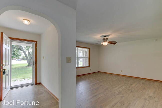 Building Photo - 3 br, 2 bath House - 1461 Todds Lane
