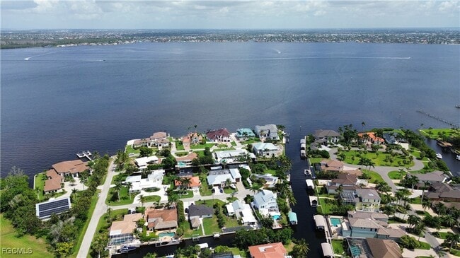 Primary Photo - 12743 Brewster Dr