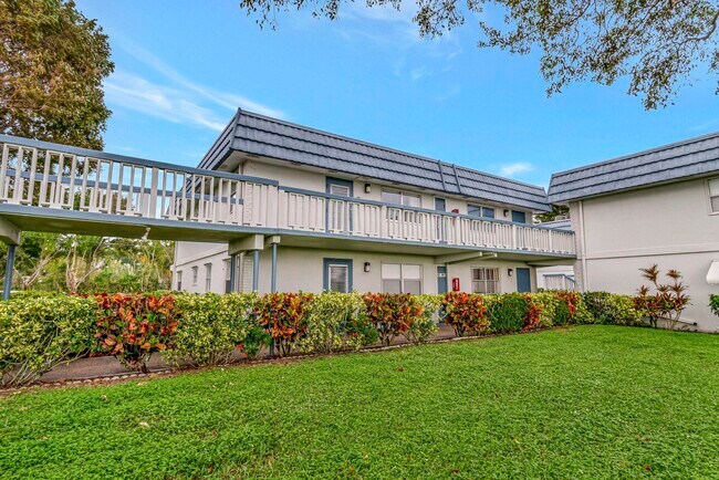 Building Photo - 139 Tuscany Ln