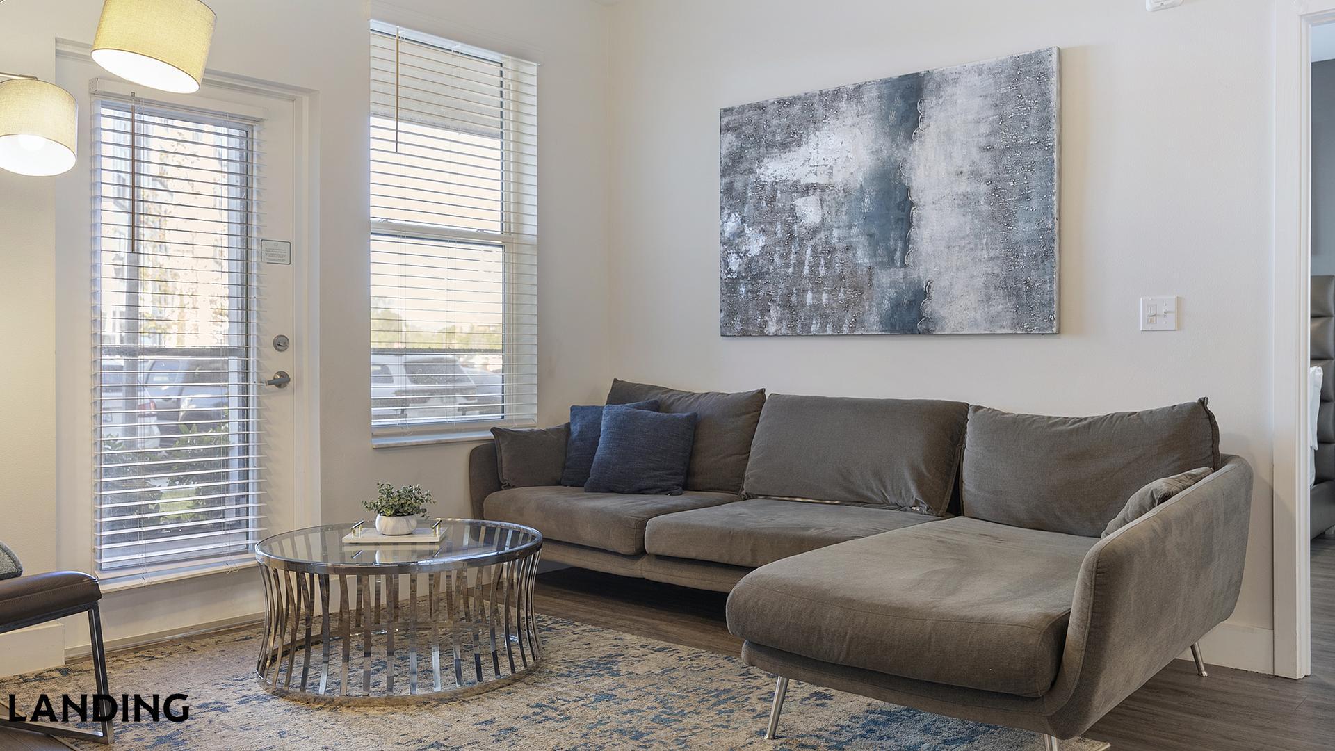 Building Photo - 4950 W Prescott St