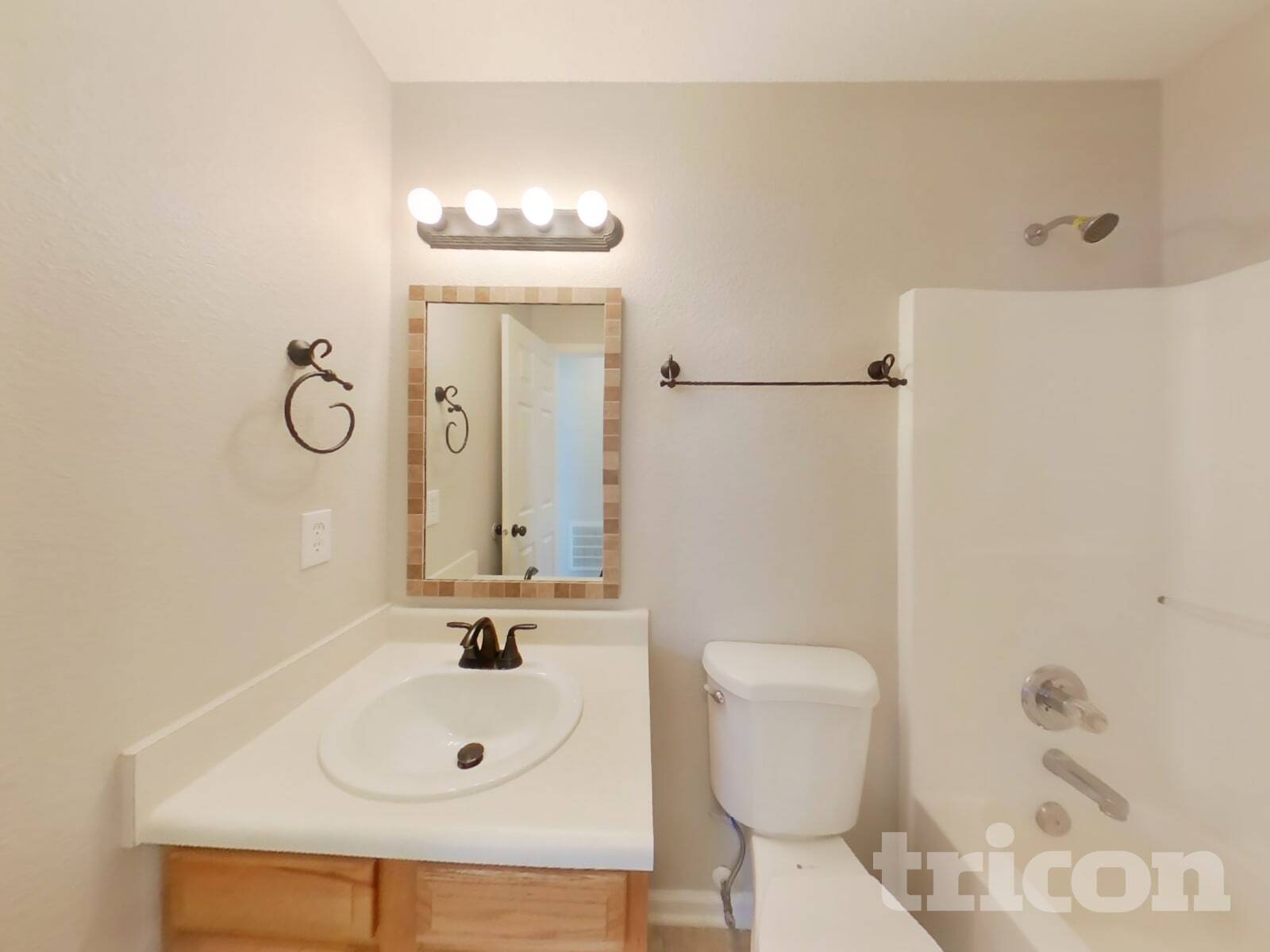 Building Photo - 1502 Osprey Way