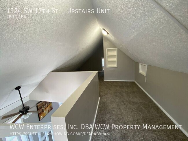 Building Photo - 1324 SW 17th St
