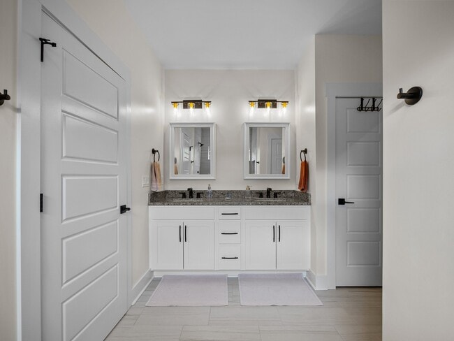 Building Photo - 408 Celtic Ash St