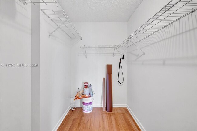 Building Photo - 7711 Trent Dr