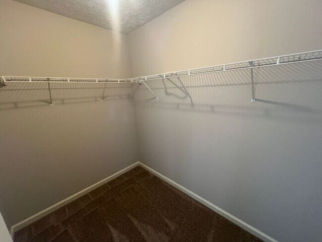 Building Photo - Great Corner Lot