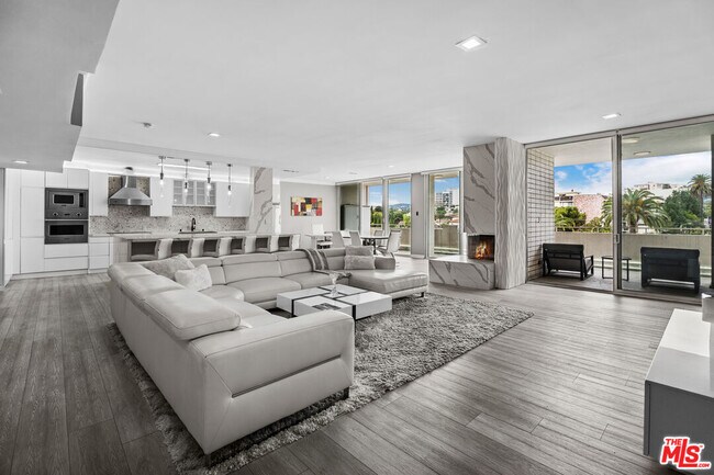 Building Photo - 1333 S Beverly Glen Blvd