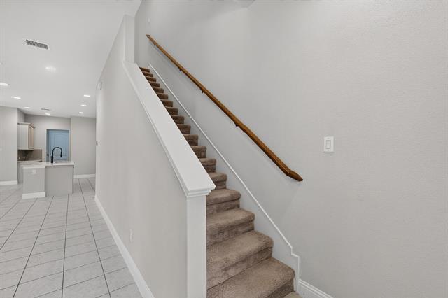 Building Photo - 7617 Regal Ln