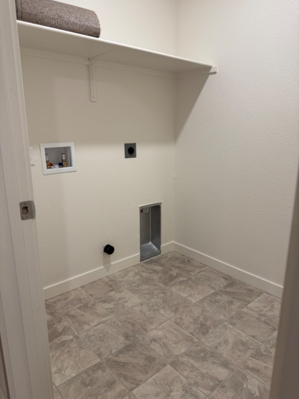 Building Photo - 221 Dylan St