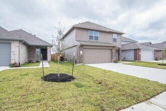 Building Photo - 5714 Plantation Forest Dr