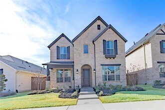 Building Photo - 3141 Tiara Dr