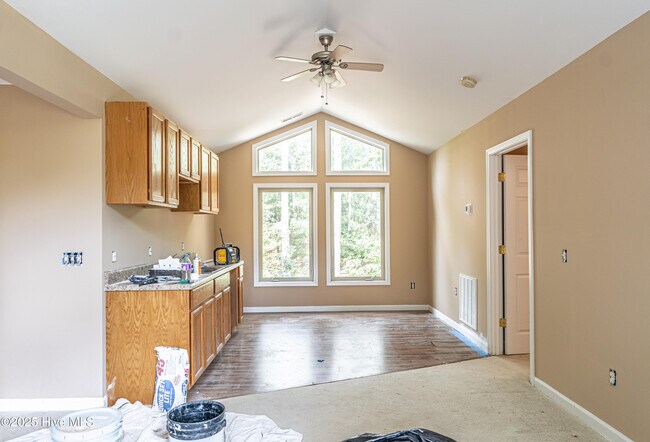 Building Photo - 356 Ashemont Rd